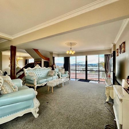 Premium Lake View Home 罗托鲁阿 外观 照片